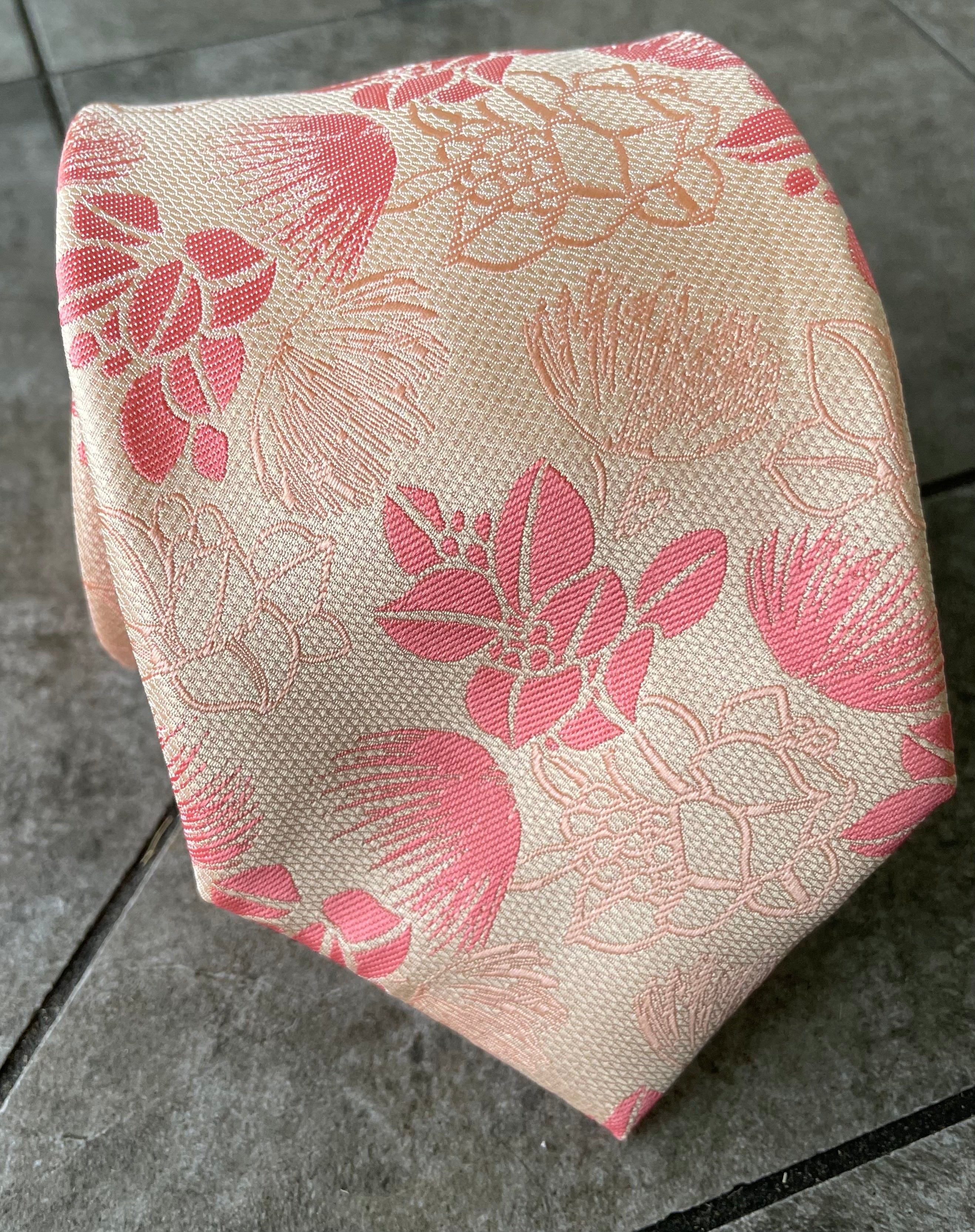 Ohia Peach Modern Necktie