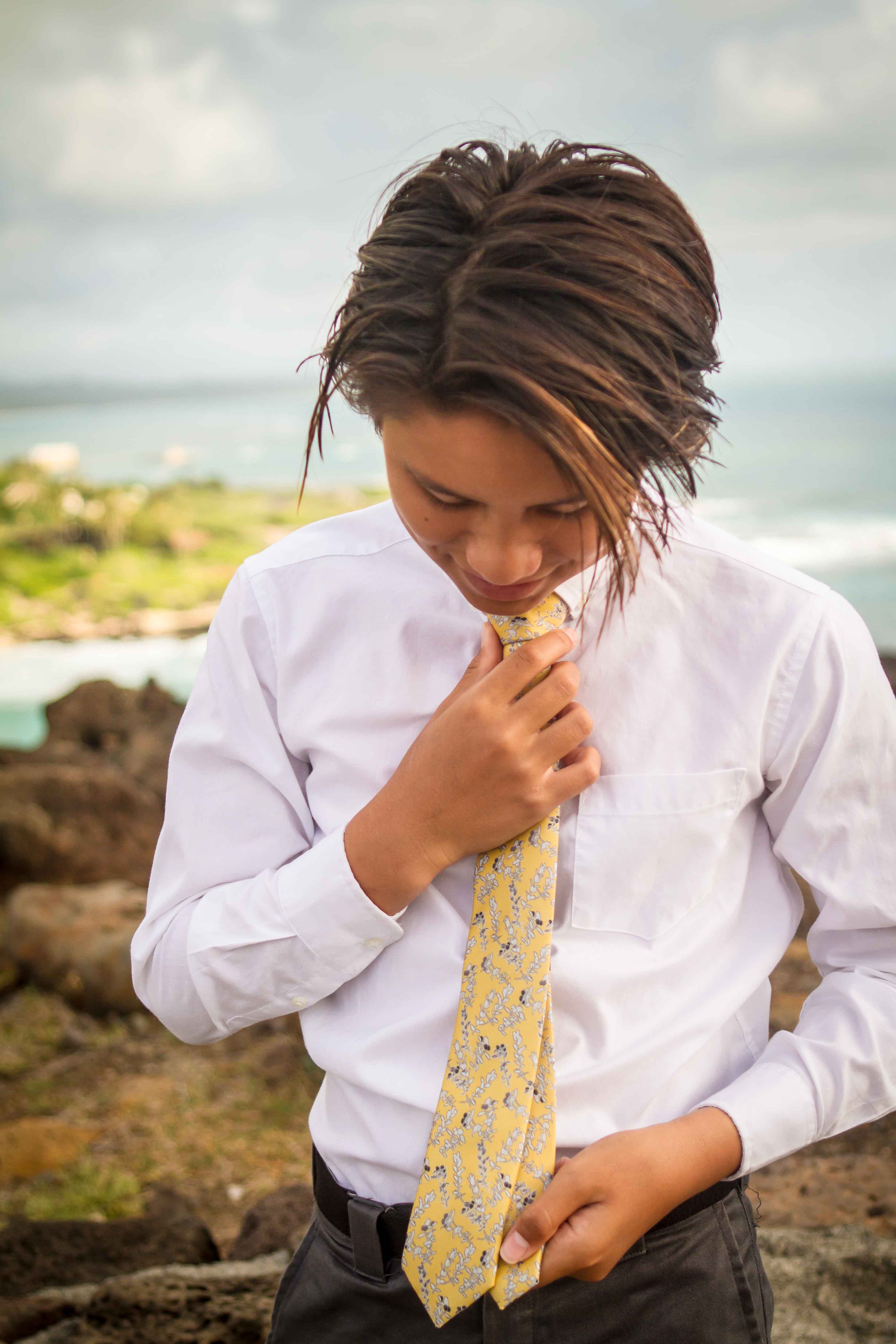 Akia Yellow Modern Necktie