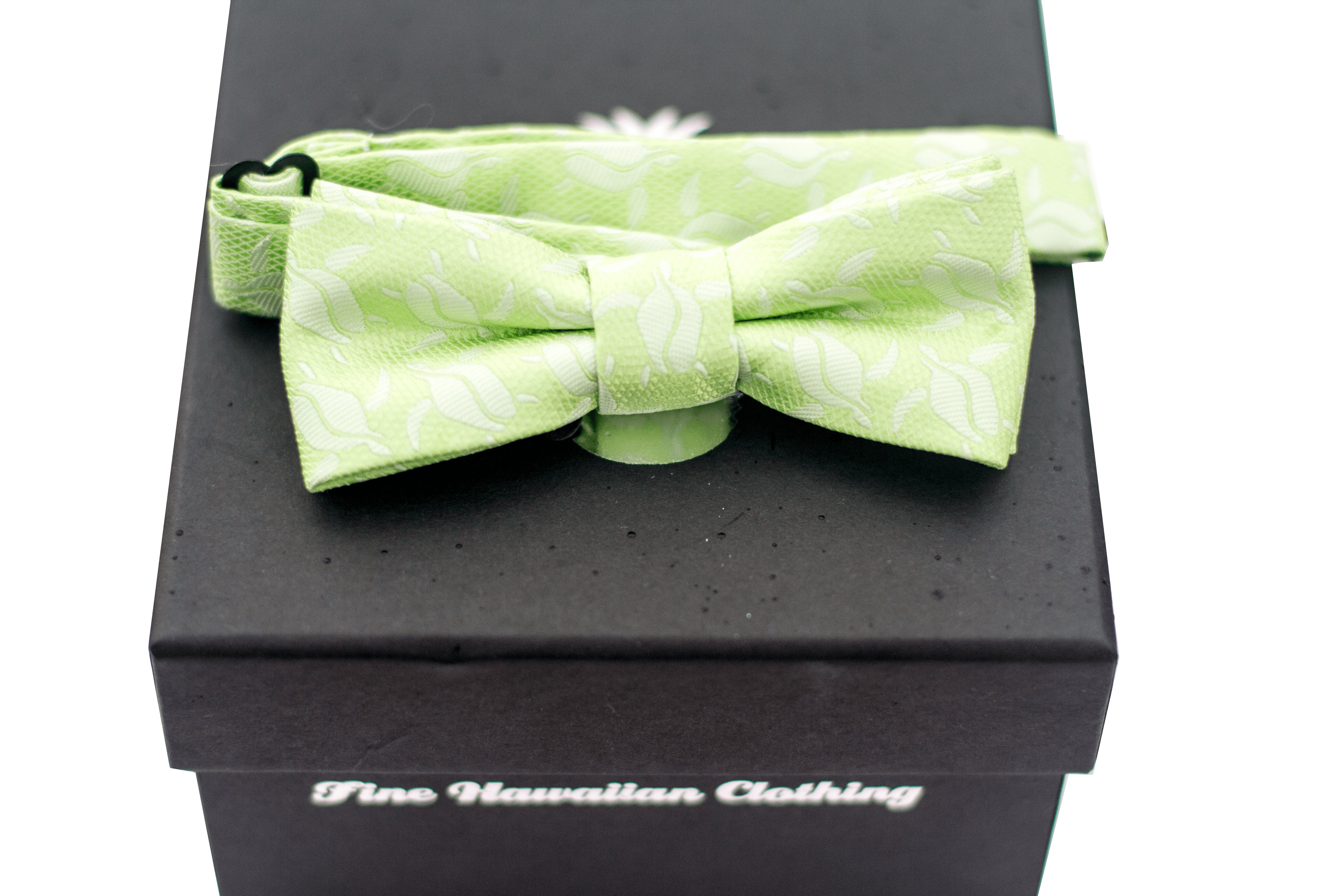 Kids' Honu Green Pre-tie Bowtie