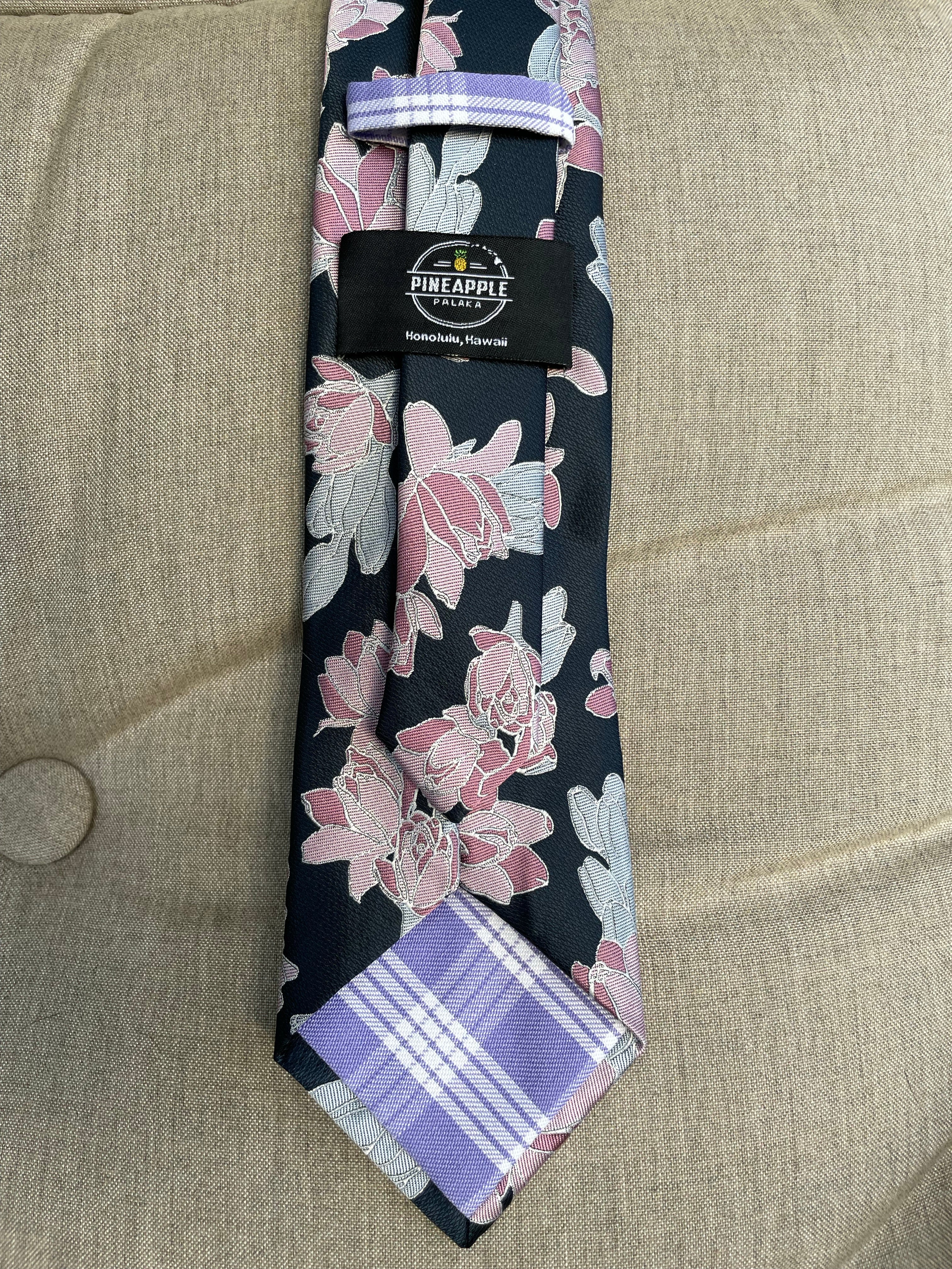 Kupaloke Navy/Lavender Modern Necktie
